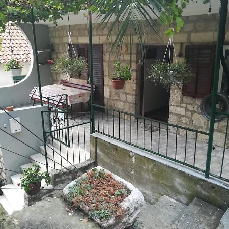 Apartmani Maruncic Omiš Εξωτερικό φωτογραφία
